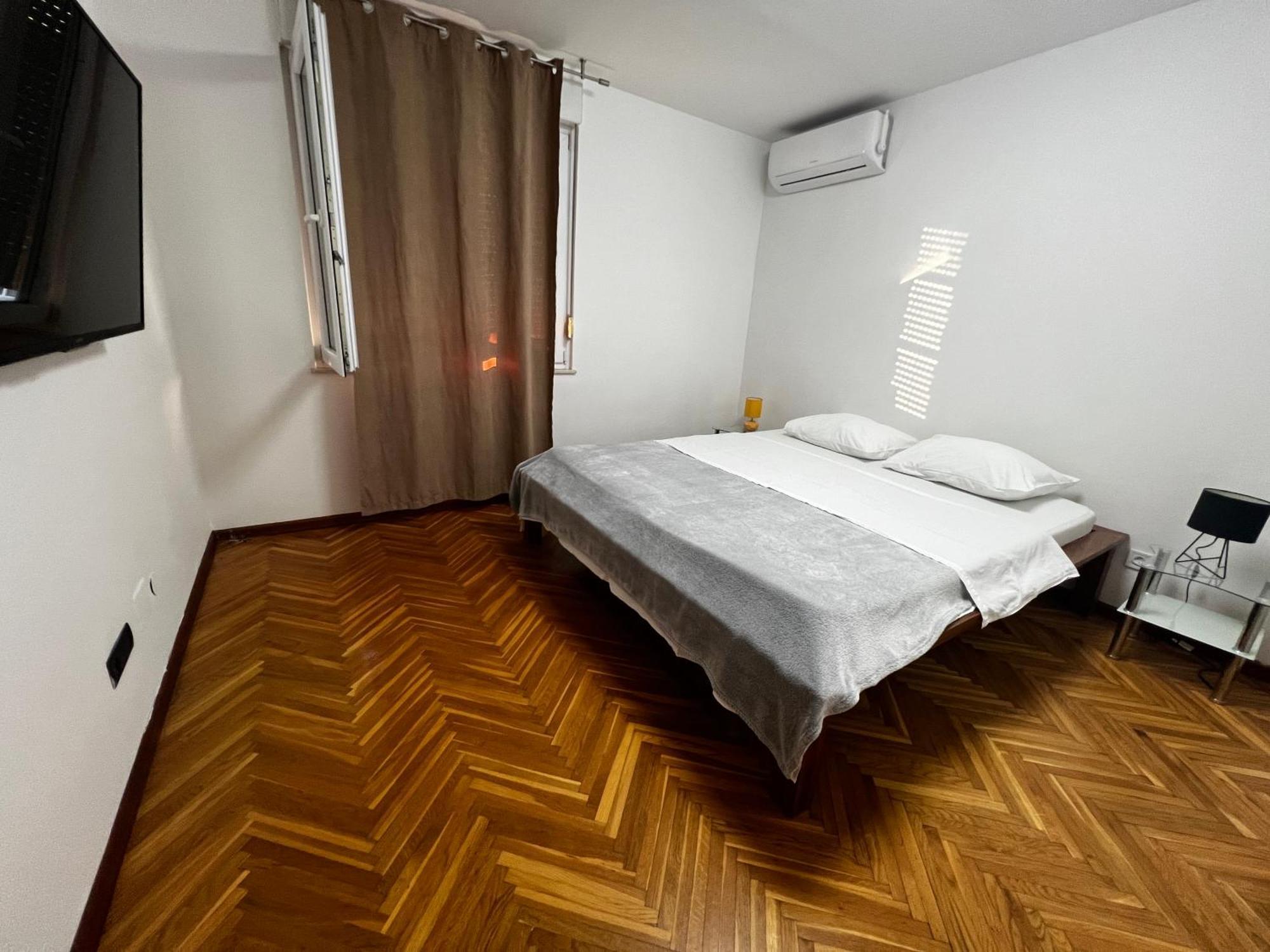 Apartment Davor Split Buitenkant foto