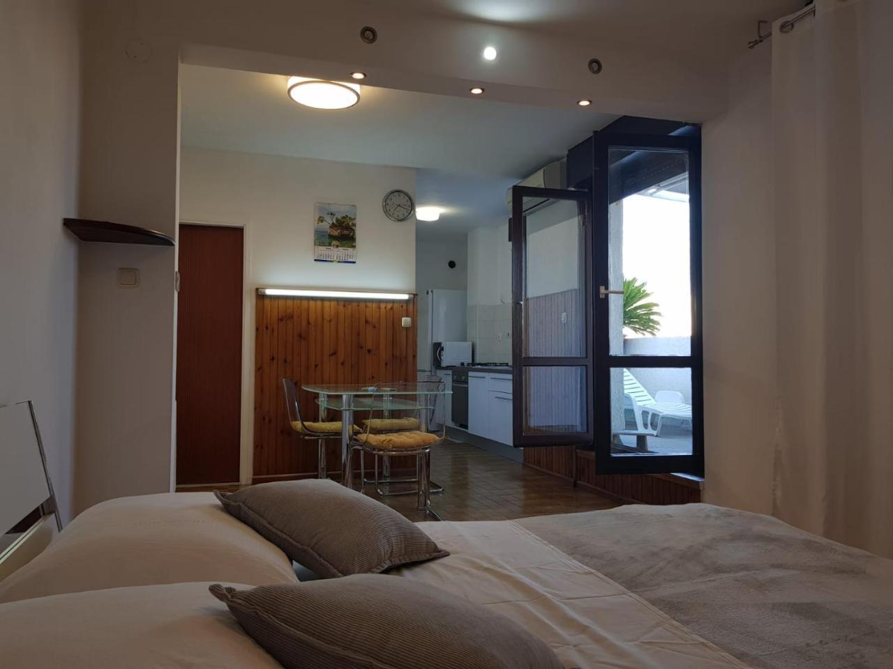 Apartment Davor Split Buitenkant foto